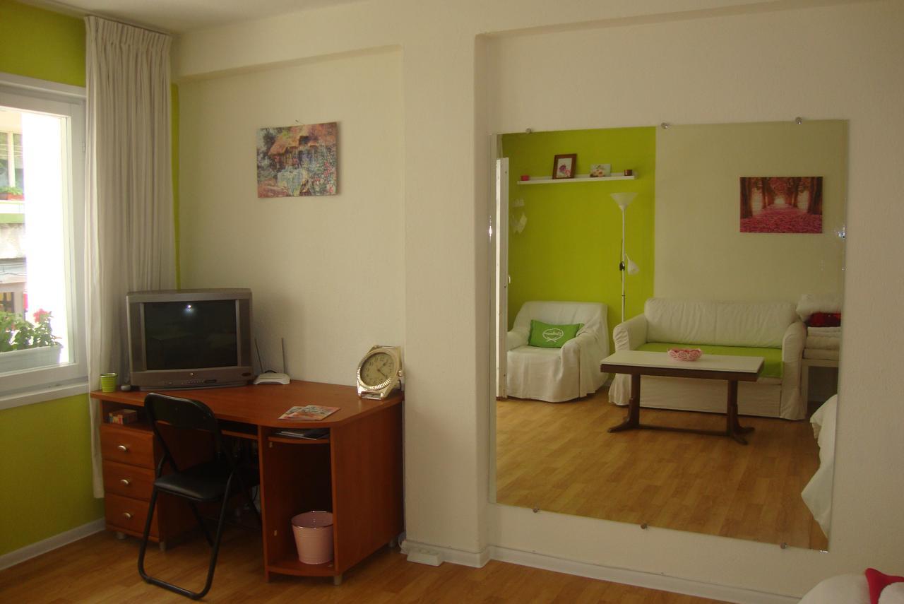 Guest Rooms Colours Казанлык Экстерьер фото